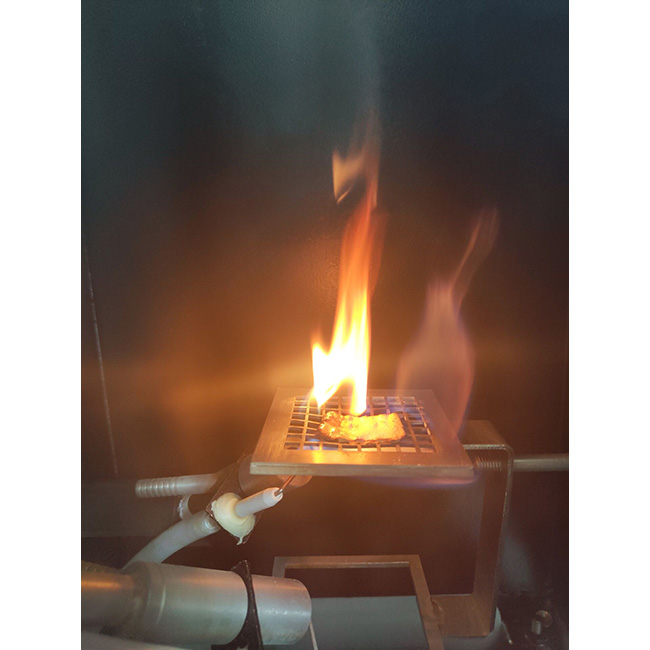 ASTM D2843 高精度烟雾密度测试仪，用于塑料烟雾遮蔽测试 